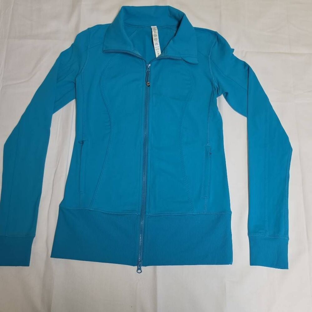 Lululemon Nice Asana Jacket Size 8 Turquoise